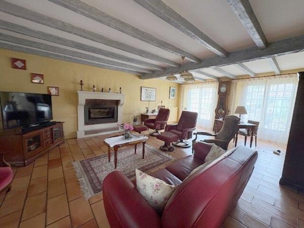 Maison 6 pièce(s) 3 chambre(s) 180 m²