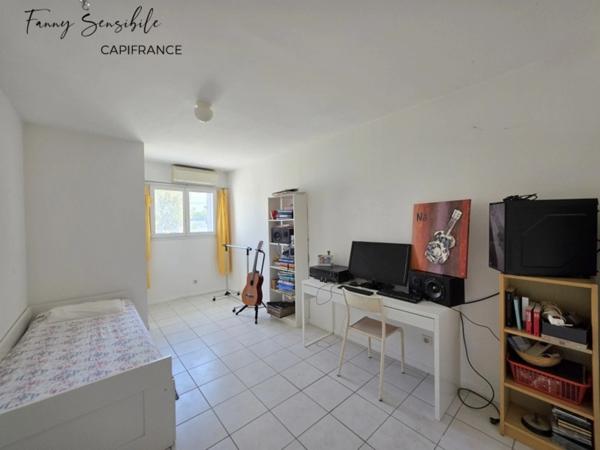 Duplex esprit maison 135 m2 avec jardin, terrasse et garage – Marseille 15e quartier Notre-dame-Limite