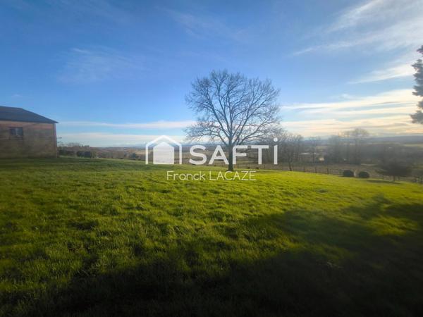 BÂTIMENT DE 640 m²  VUE EXCEPTIONNELLE SUR LES PYRÉNÉES