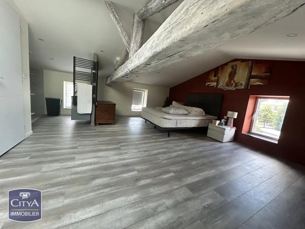 Maison à vendre 6 pièces 160m² Lussat (63360)