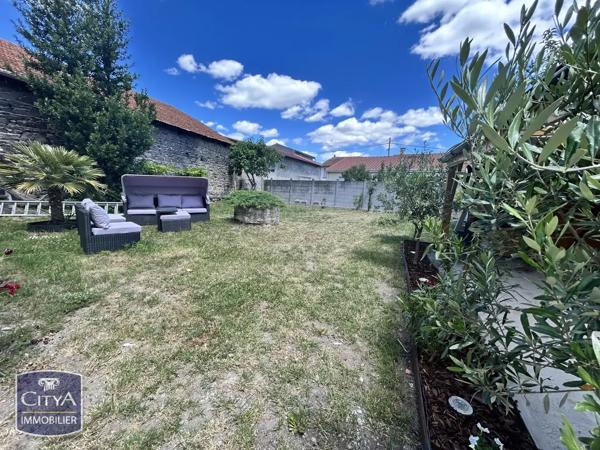 Maison à vendre 6 pièces 160m² Lussat (63360)