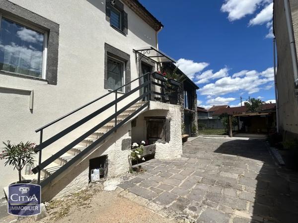 Maison à vendre 6 pièces 160m² Lussat (63360)