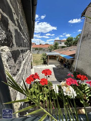 Maison à vendre 6 pièces 160m² Lussat (63360)