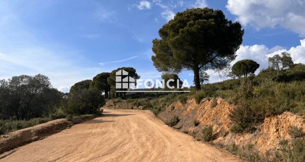 À vendre Terrain 3744 m² - La Londe-les-maures 83250