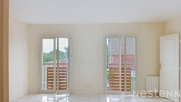 Appartement Saujon 2 pièce, 60m², quartier calme et près du centre, garage