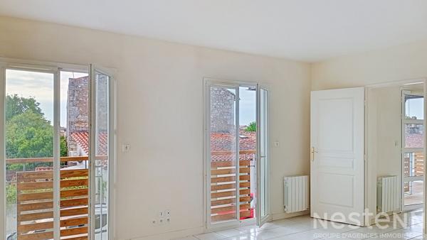 Appartement Saujon 2 pièce, 60m², quartier calme et près du centre, garage