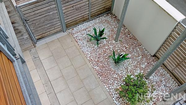 Appartement Saujon 2 pièce, 60m², quartier calme et près du centre, garage