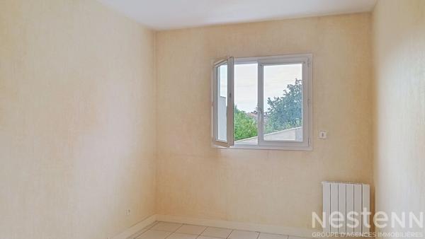 Appartement Saujon 2 pièce, 60m², quartier calme et près du centre, garage
