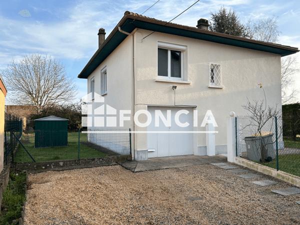 Location Maison 4 pièces 66.32 m² - 5 AVENUE PRECILHON Oloron Sainte Marie 64400