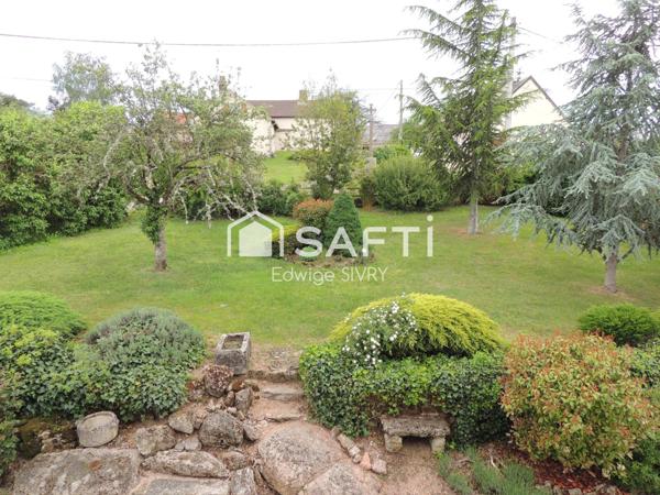 MAISON SPACIEUSE AVEC PISCINE