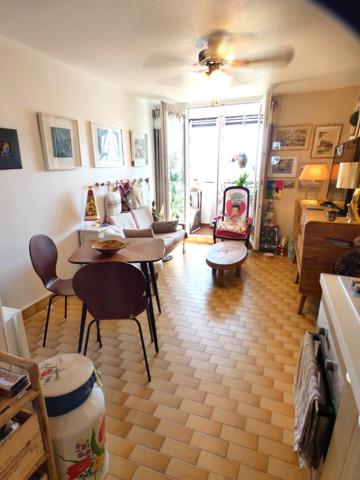 Môle. Appartement 2 pièces