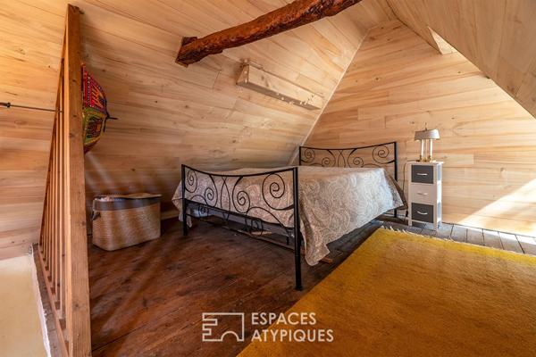 Maisons d’architecte lovées en coeur de nature et leurs étangs