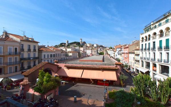 Appartement à vendre    6 pièces • 101 m2 Cannes