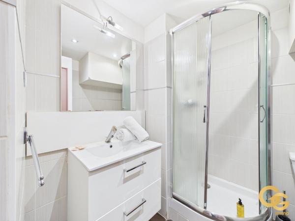 Appartement à CANNES (06400)