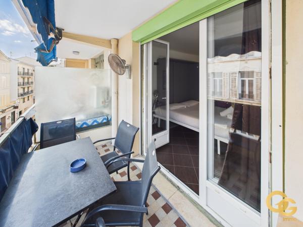 Appartement à CANNES (06400)