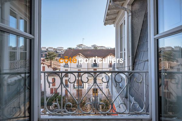 Vente
                Appartement105 m² - 3 Pièces -
                    BIARRITZ (64200)