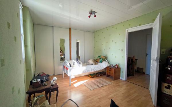 Maison à vendre    7 pièces •  Plaisance