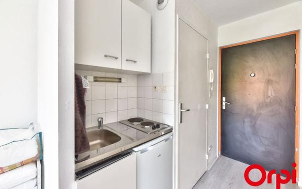 Appartement à louer    1 pièce •  Lyon 7