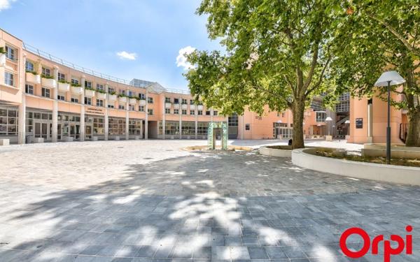 Appartement à louer    1 pièce •  Lyon 7