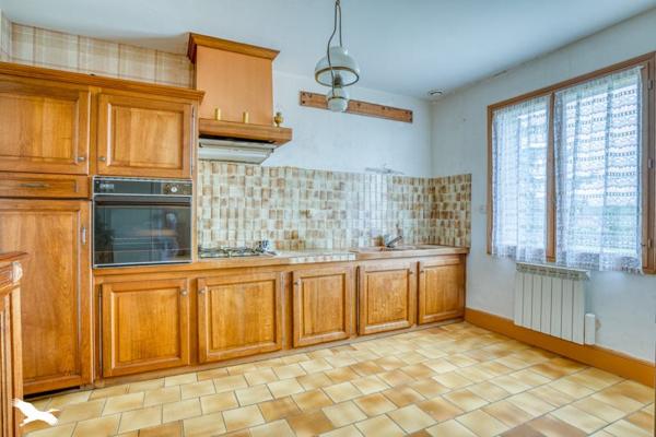 Maison à vendre |  Beaumont-du-Périgord |  8 pièces | 151 m²