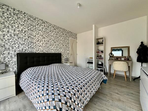 Maison contemporaine 5 chambres - 165m² - Trangé -DPE A