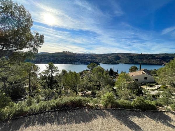 Maison individuelle à vendre à Esparron-de-Verdon dans les Alpes-de-Haute-Provence (04800), ref : 025/1925 Maison individuelle à vendre à Esparron-de-Verdon dans les Alpes-de-Haute-Provence (04800), ref : 025/1925 Maison individuelle à vendre à Esparron-de-Verdon dans les Alpes-de-Haute-Provence (04800), ref : 025/1925