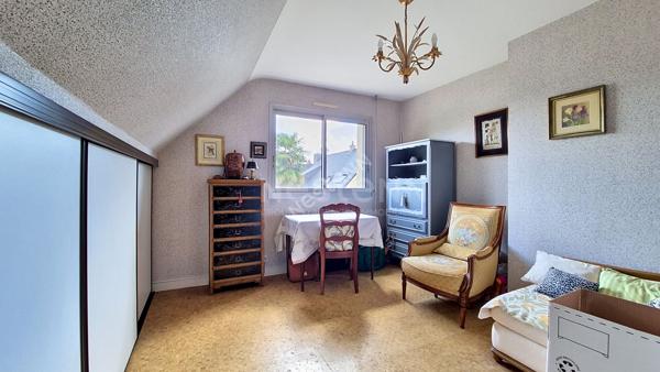 ORVAULT MULONNIERE / HAUTE VALLEE : A VENDRE Maison 4 chambres au calme en impasse, terrain de 440 m², garage, proximité commerces et écoles !