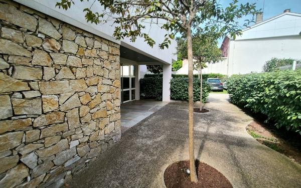 Appartement à vendre    3 pièces • 76,74 m2 Nîmes