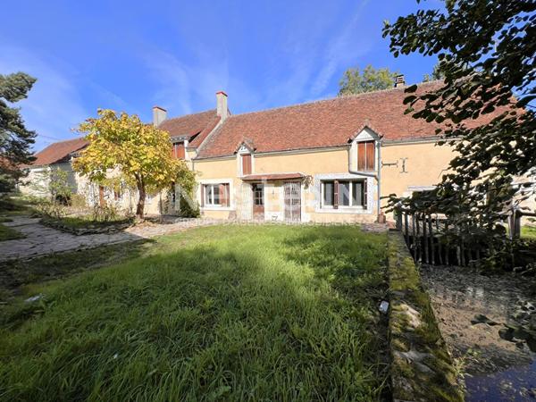 BIEN RARE ! MOULIN DE CARCTERE AVEC SA ROUE ET SON BIEF À VENDRE PROCHE CHABRIS (INDRE 36)