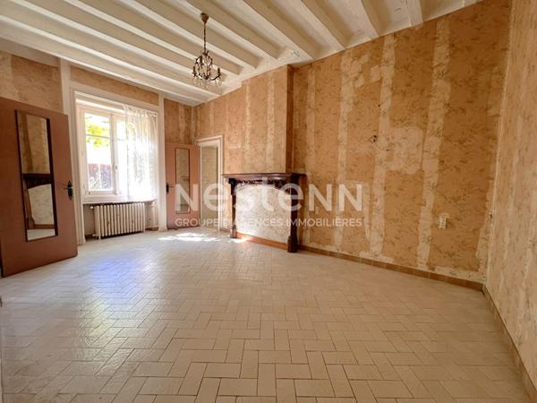 BIEN RARE ! MOULIN DE CARCTERE AVEC SA ROUE ET SON BIEF À VENDRE PROCHE CHABRIS (INDRE 36)