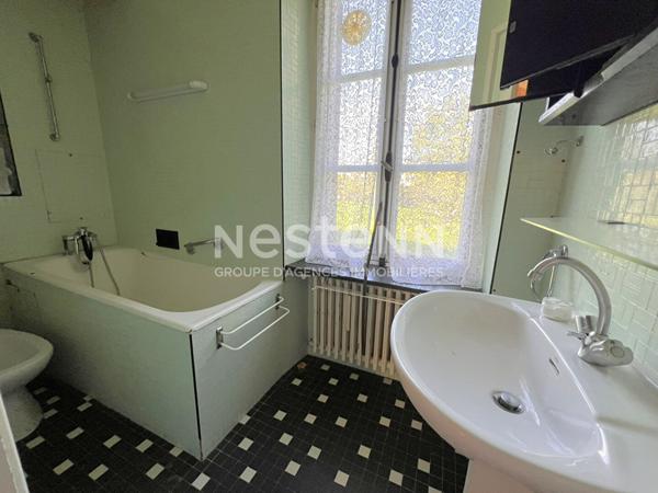 BIEN RARE ! MOULIN DE CARCTERE AVEC SA ROUE ET SON BIEF À VENDRE PROCHE CHABRIS (INDRE 36)