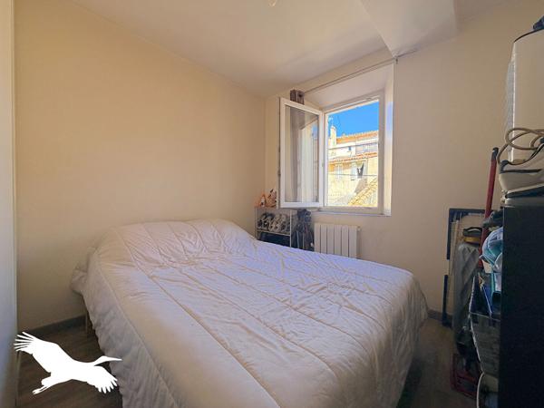 Immeuble à vendre 235 000 € Aubagne 4 p DPE D