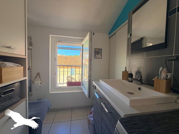 Immeuble à vendre 235 000 € Aubagne 4 p DPE D