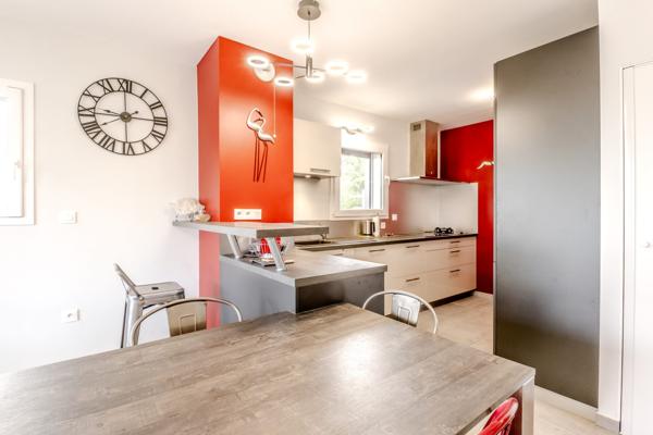 ANTHY-SUR-LÉMAN – APPARTEMENT TRAVERSANT AVEC VUE EXCEPTIONNELLE SUR LE LAC