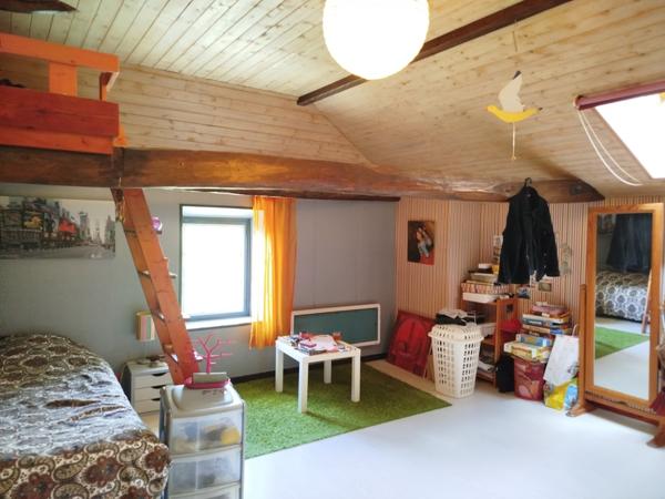 Ensemble immobilier, maison et logements locatifs sur 1,5 ha de terrain