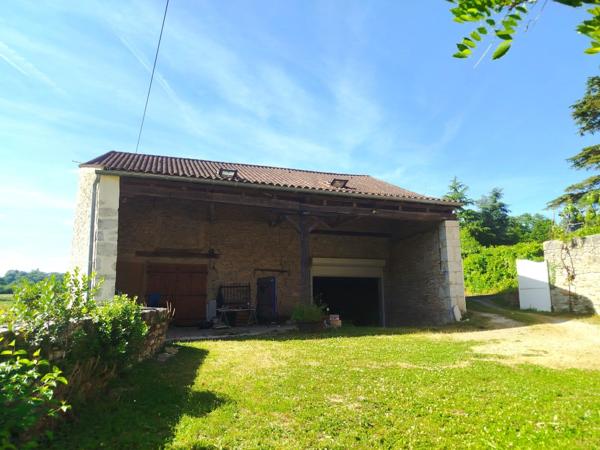 Ensemble immobilier, maison et logements locatifs sur 1,5 ha de terrain