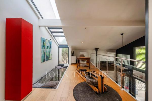 Maison de caractère avec piscine et grand terrain à vendre à Ventabren – Proche Aix-en-Provence