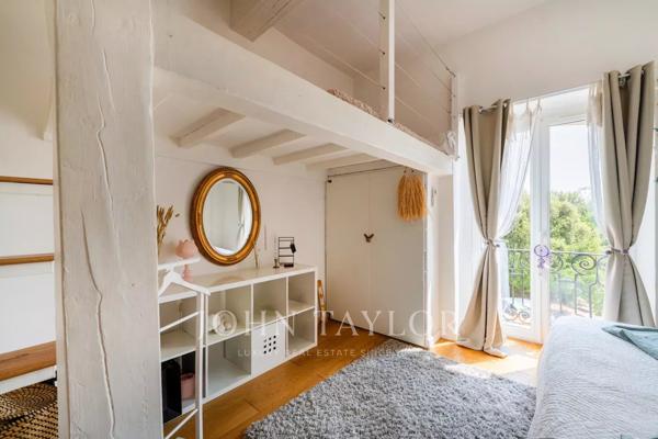 Maison de caractère avec piscine et grand terrain à vendre à Ventabren – Proche Aix-en-Provence
