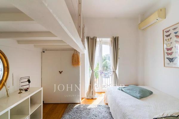 Maison de caractère avec piscine et grand terrain à vendre à Ventabren – Proche Aix-en-Provence