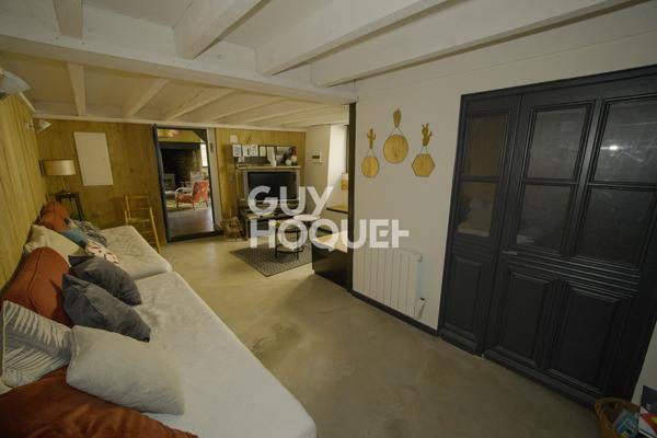 MAISON À VENDRE DE 6 PIÈCES DE 166,00 M²