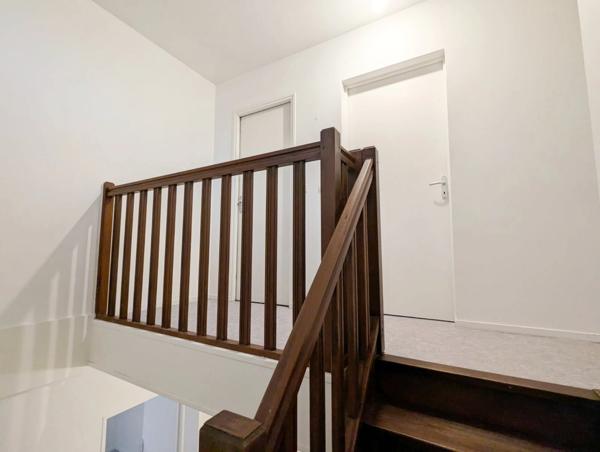 Maison 4 pièces louée – investissement sécurisé – jardin + garage – Aubigné-Racan