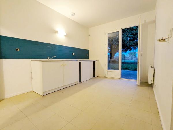 Maison 4 pièces louée – investissement sécurisé – jardin + garage – Aubigné-Racan