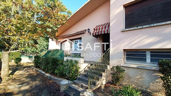 Familiale T5 - Volume - Situation géographique