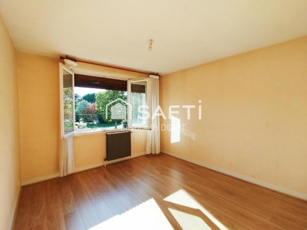 Familiale T5 - Volume - Situation géographique