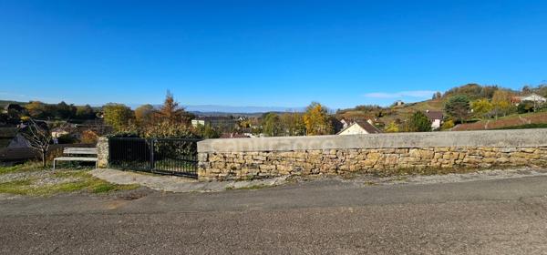 Terrain à vendre avec vue panoramique sur ARBOIS (39600)