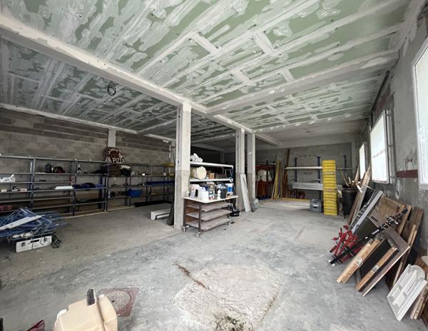 Maison Loches 1 pièce(s) 118 m2