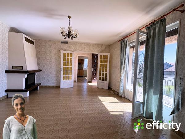 Maison
         5 pièces
        - 104 m² Exclusivité 235 000 € *