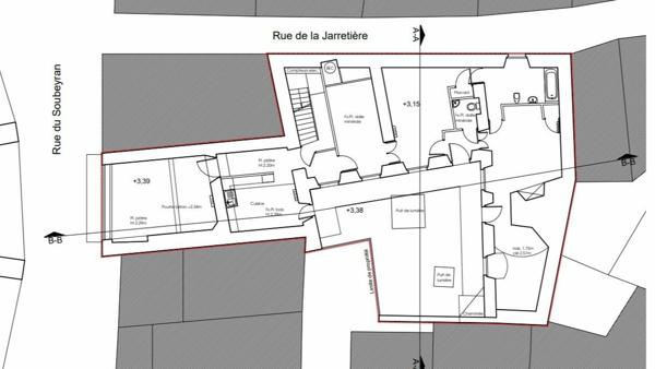 Immeuble à vendre    11 pièces •  Mende