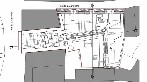 Immeuble à vendre    11 pièces •  Mende
