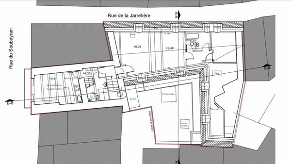 Immeuble à vendre    11 pièces •  Mende